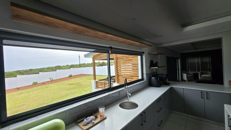 4 Bedroom Property for Sale in Dana Bay Western Cape